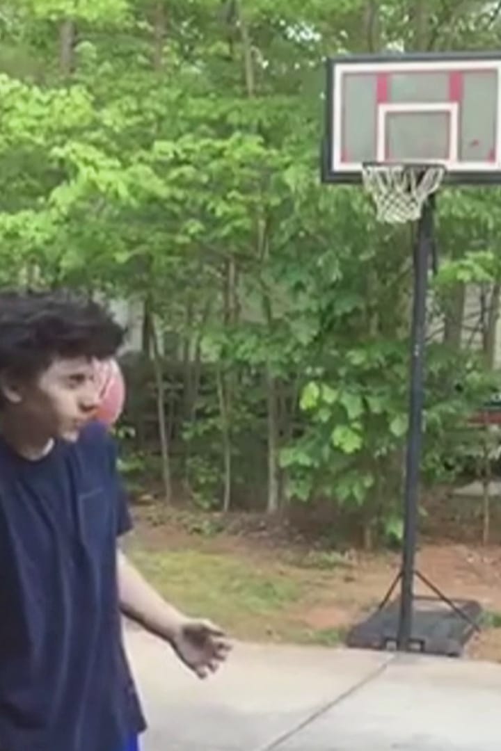 Carátula de Guerra de vecinos