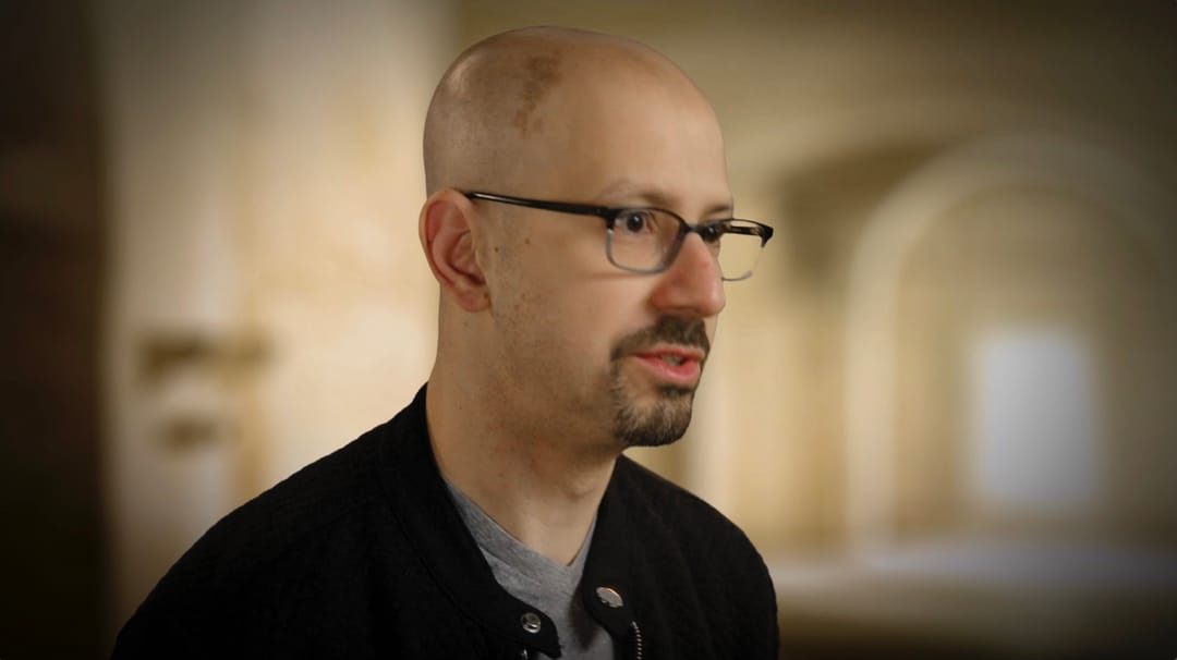 Póster de Maravillas sagradas con Dennis Quaid