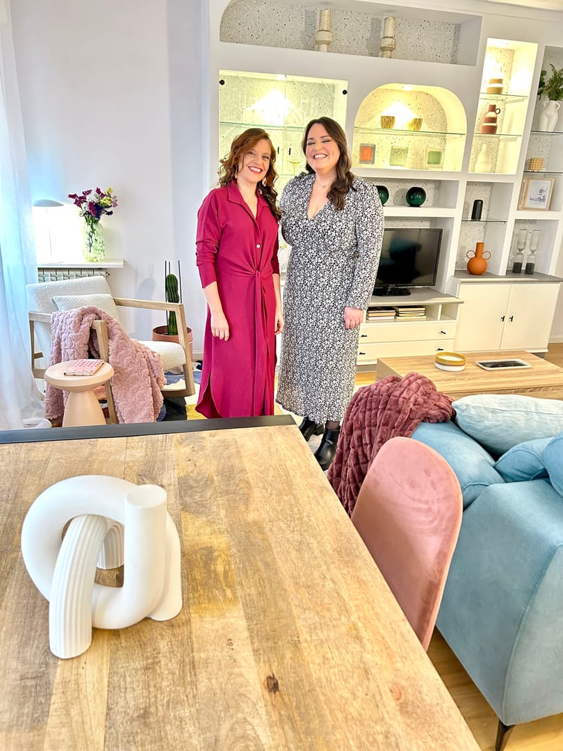 Póster de Redecora con Raquel