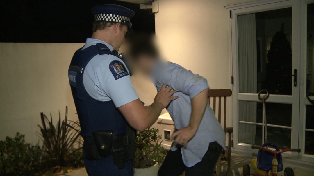 Police Ten 7 T20 E3 · Ingenio kiwi en la programación de AMC Break (Documentales)